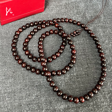 QHANG Prayer beads